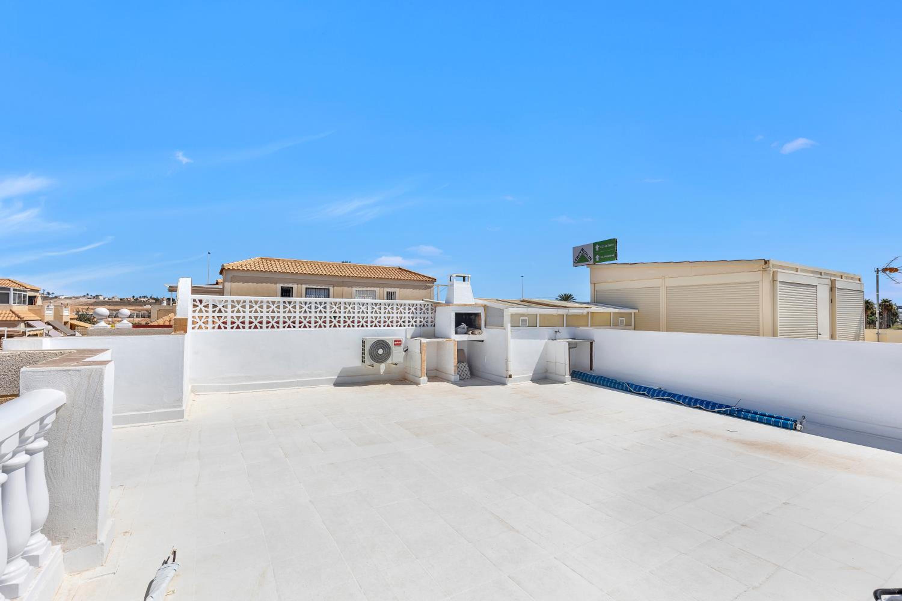 Bungalow Dolce Vita con piscina comunitaria en Torrevieja