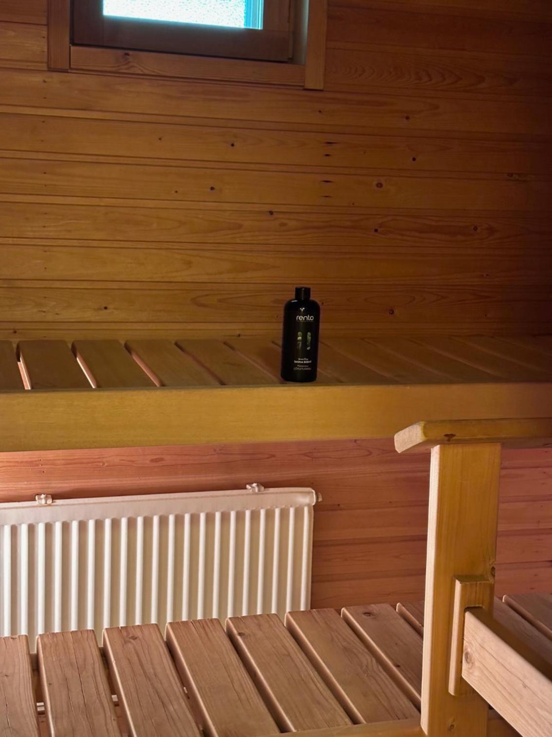 Townhouse with private sauna