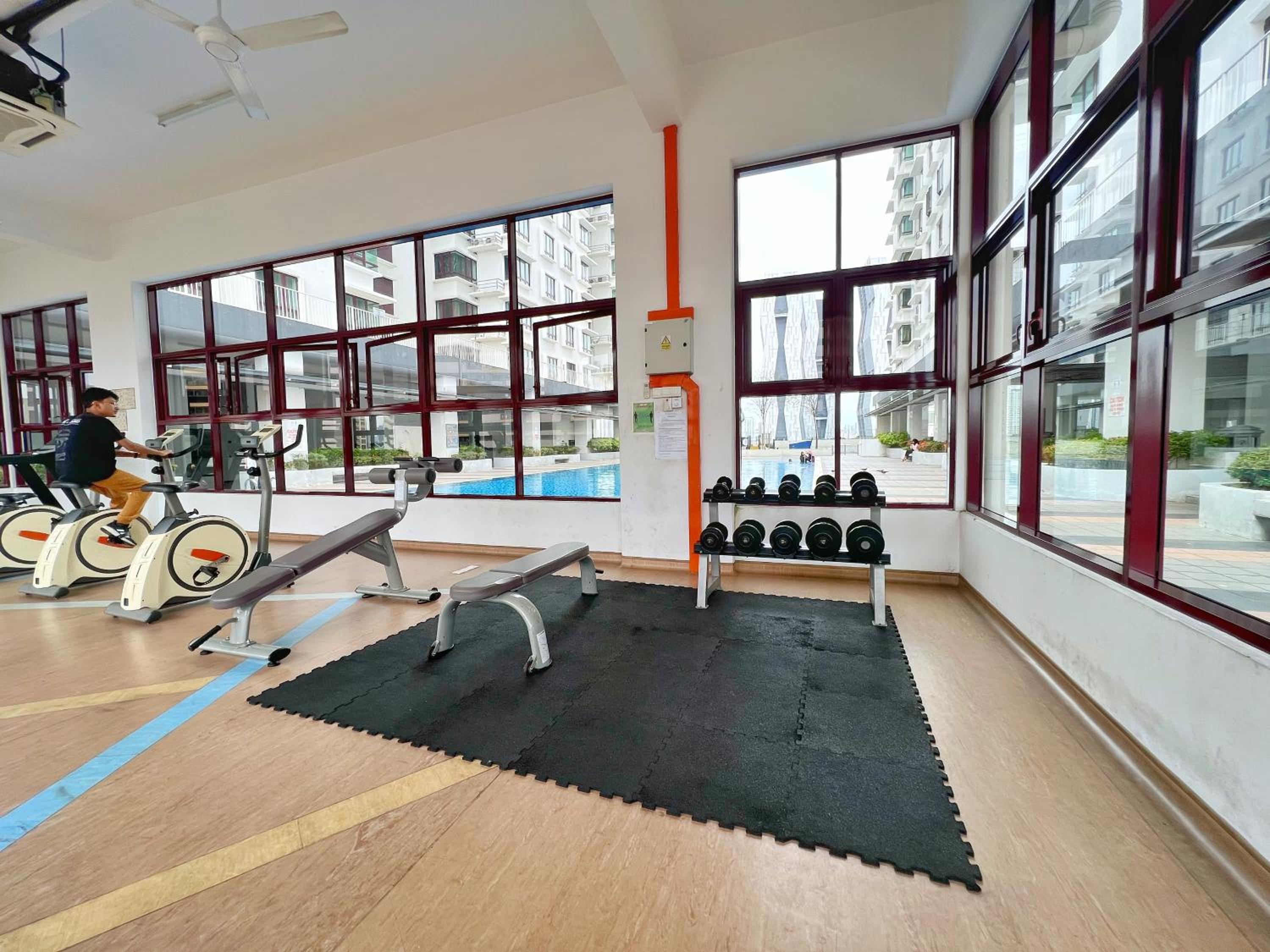 Rafflesia KL Big Family 3BR Condo Near LRT