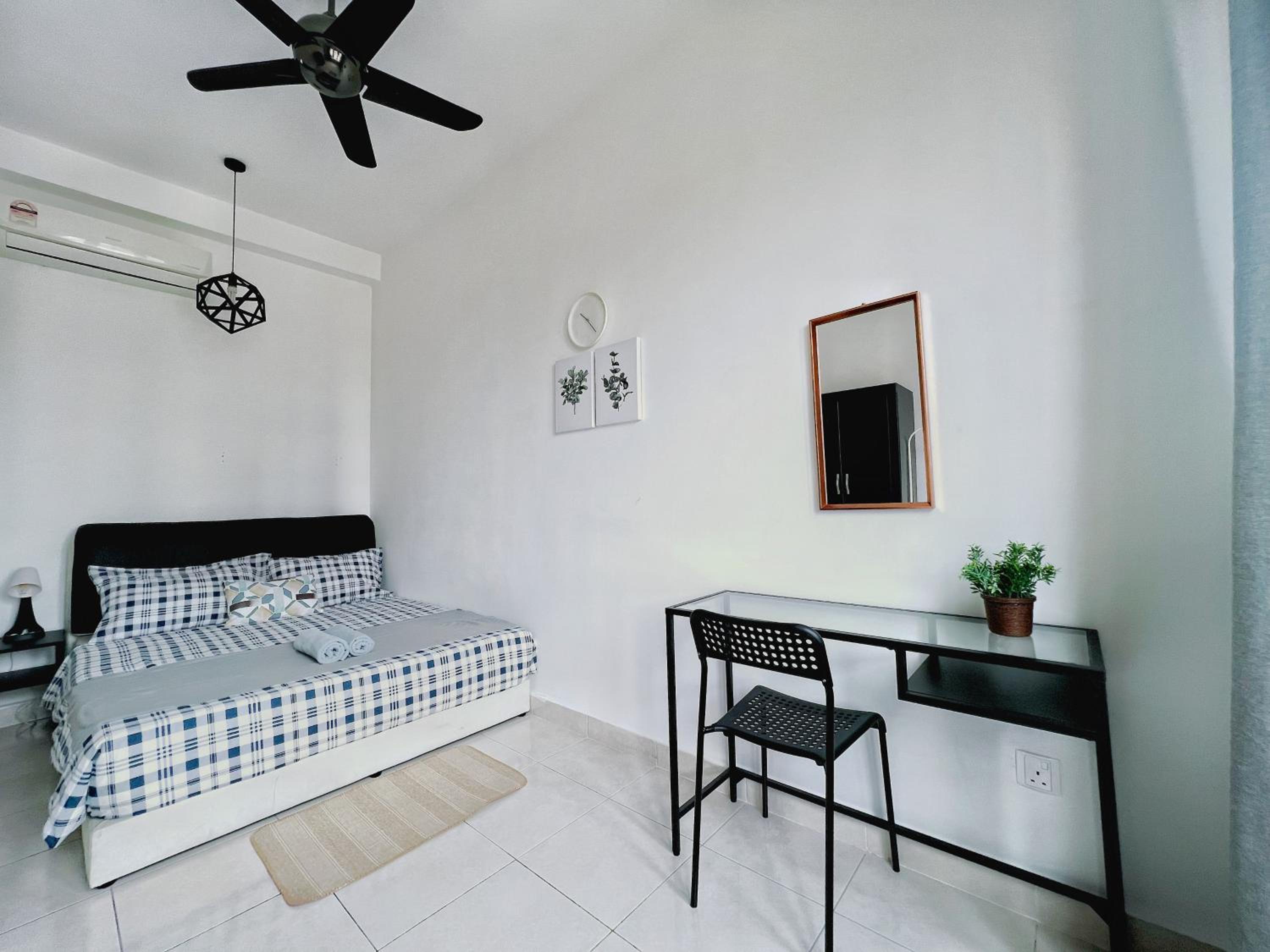 Rafflesia KL Big Family 3BR Condo Near LRT
