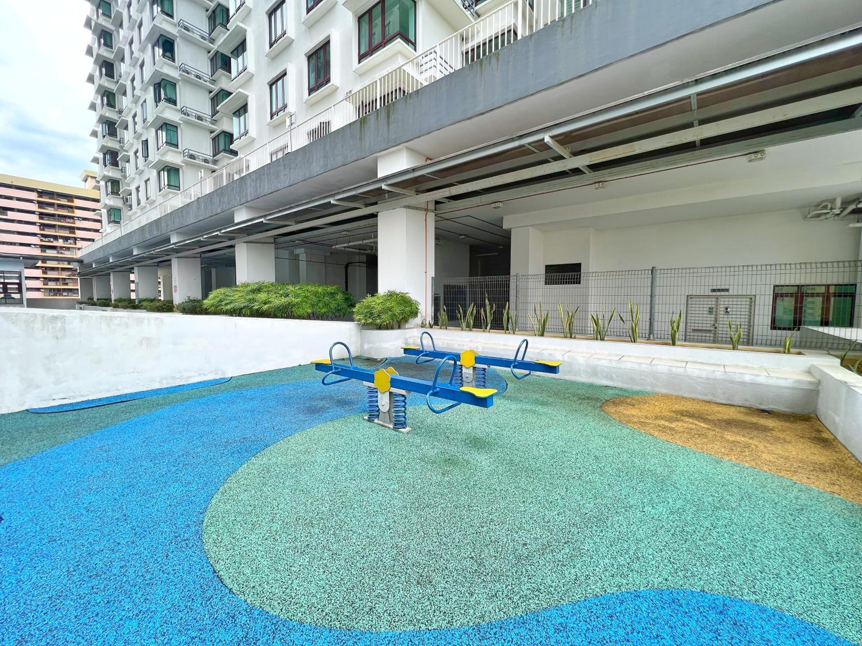Rafflesia KL Big Family 3BR Condo Near LRT