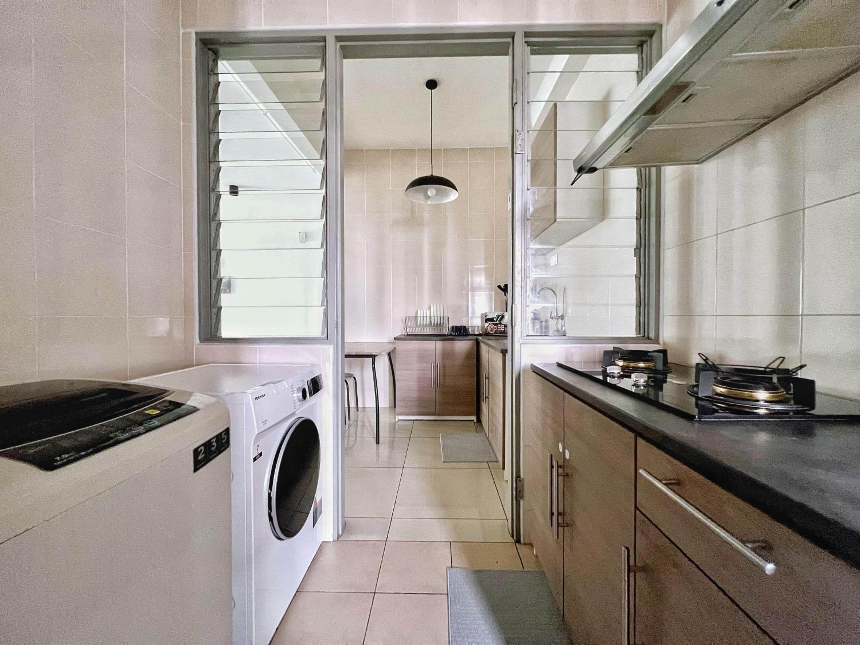 Rafflesia KL Big Family 3BR Condo Near LRT