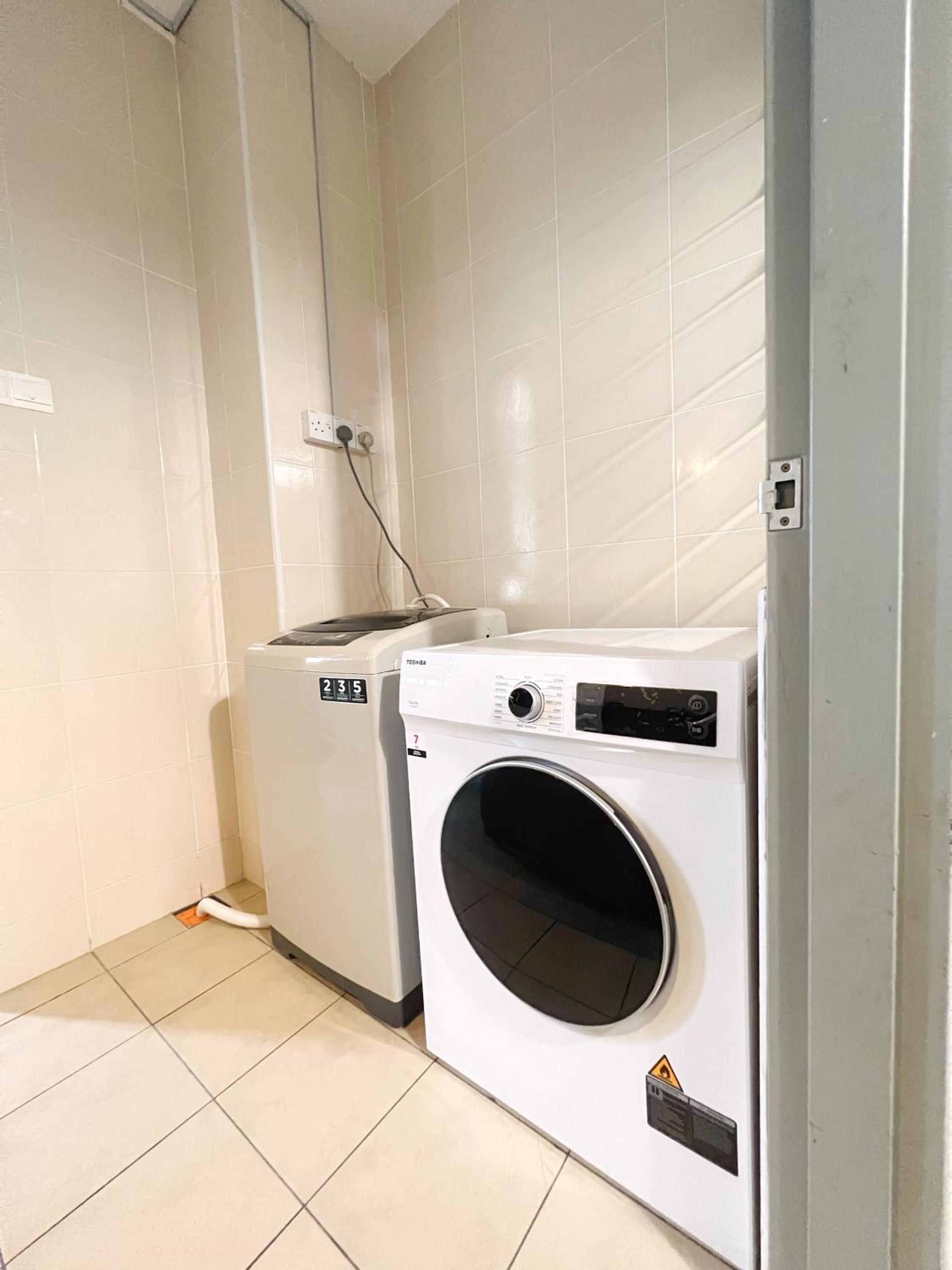 Rafflesia KL Big Family 3BR Condo Near LRT