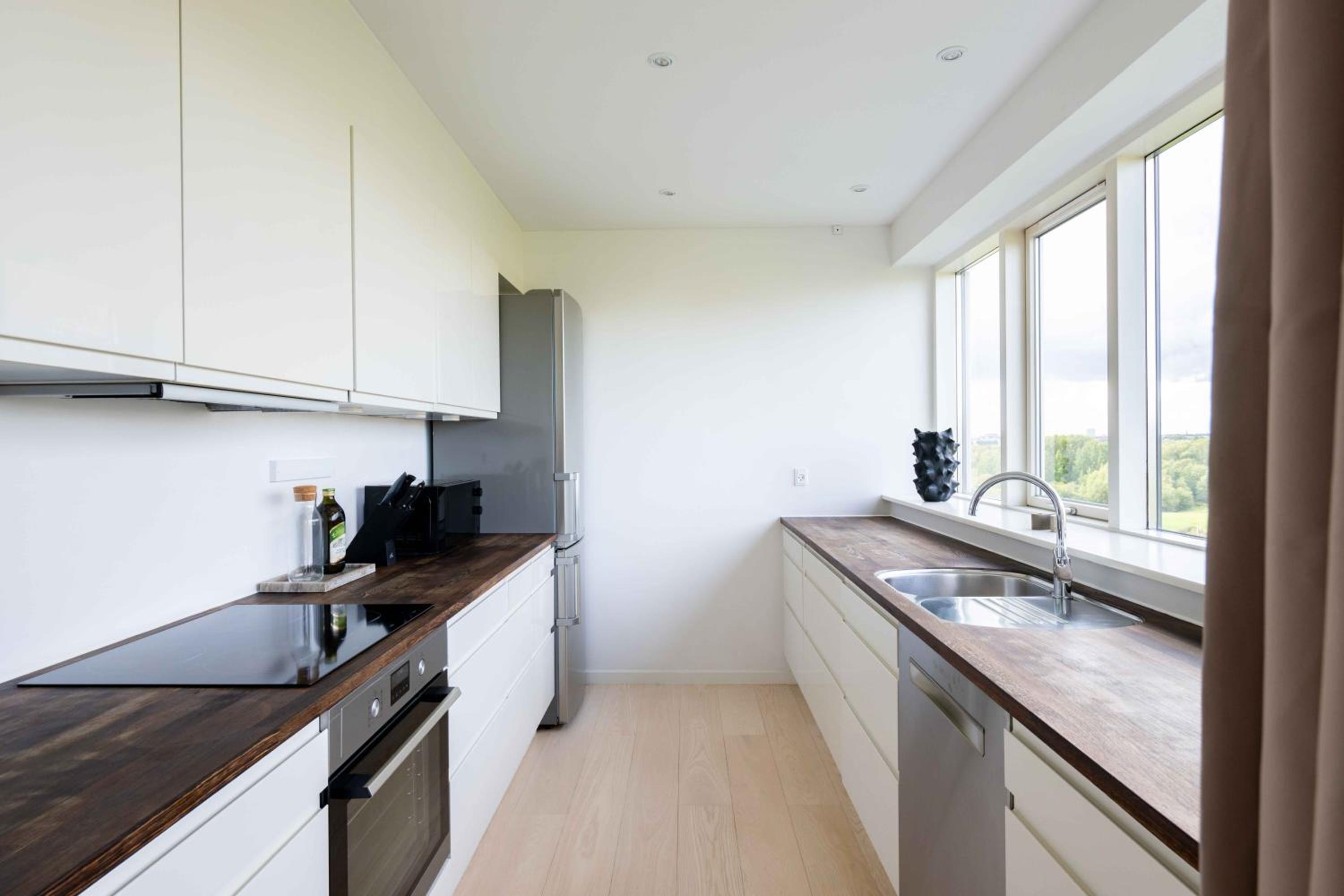 Stylish 3BR Apartment w Two Balconies view 5