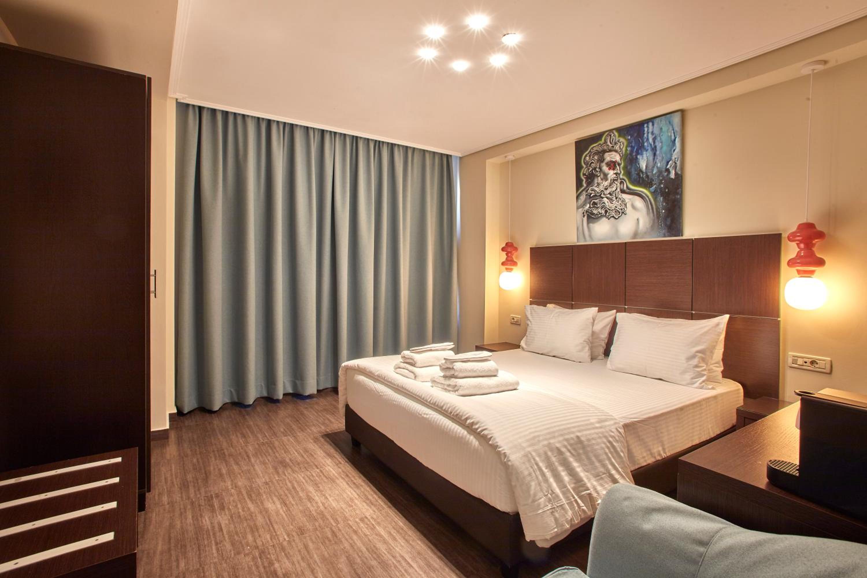 Athens Way Pop Art Hotel