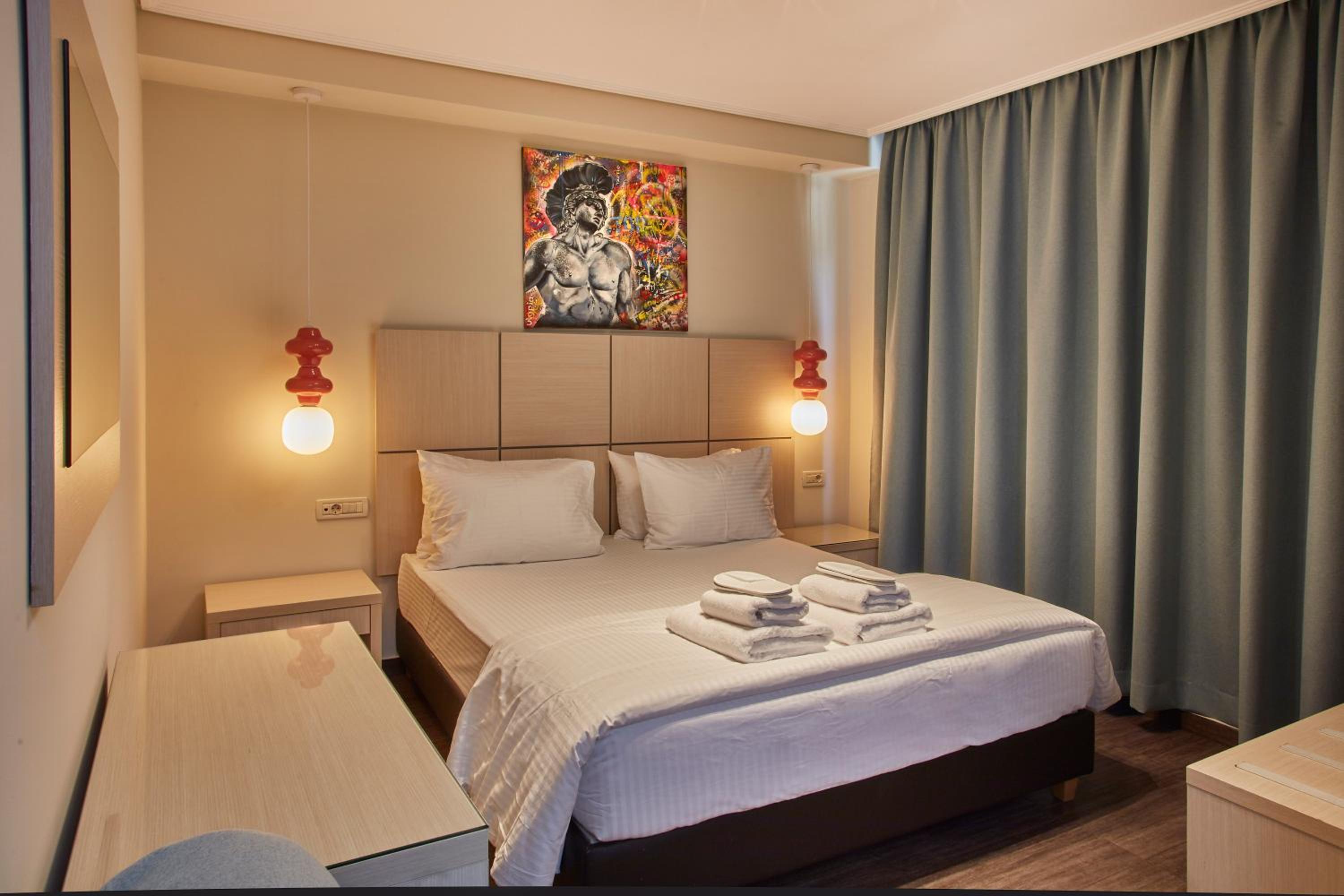 Athens Way Pop Art Hotel