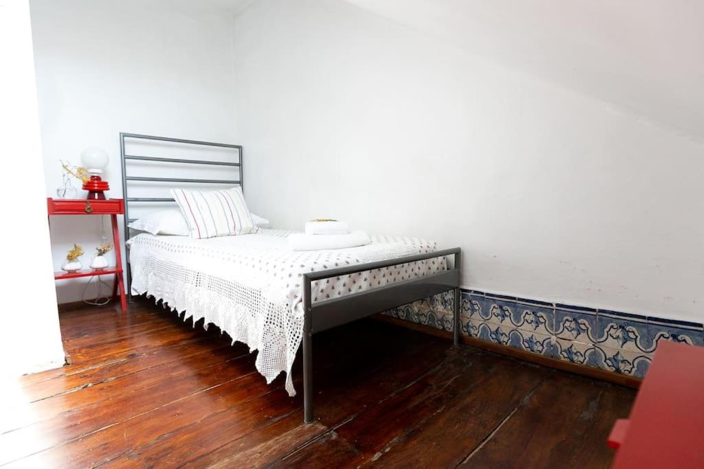 Best location Spacious charming 2 rooms Great Views