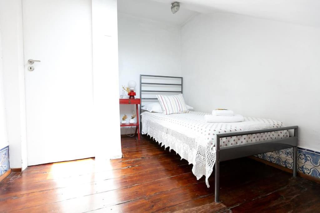 Best location Spacious charming 2 rooms Great Views