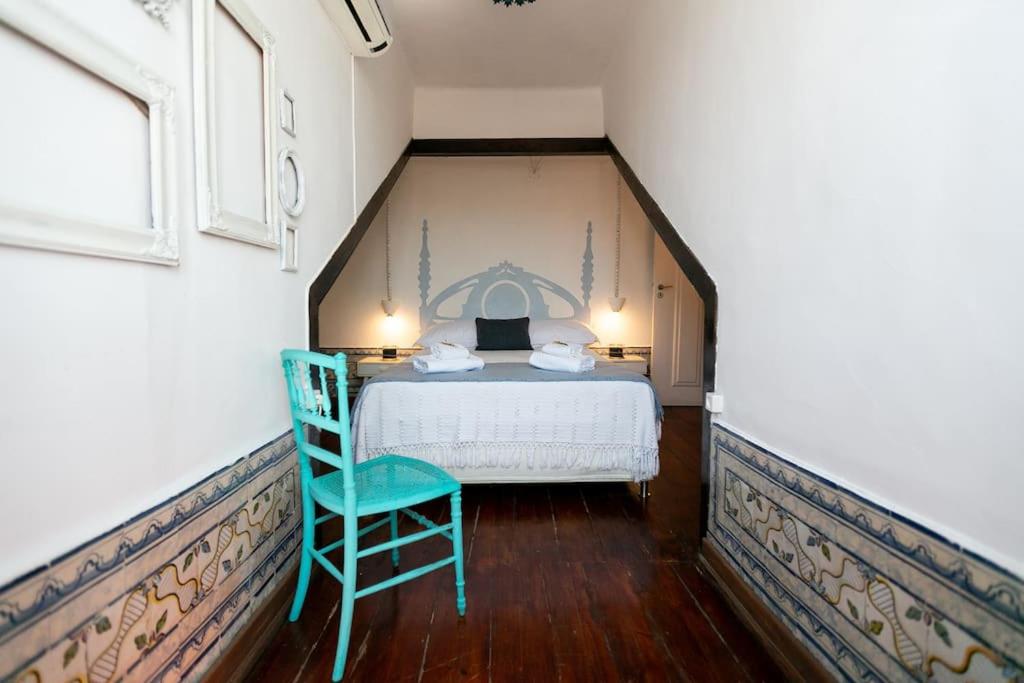 Best location Spacious charming 2 rooms Great Views