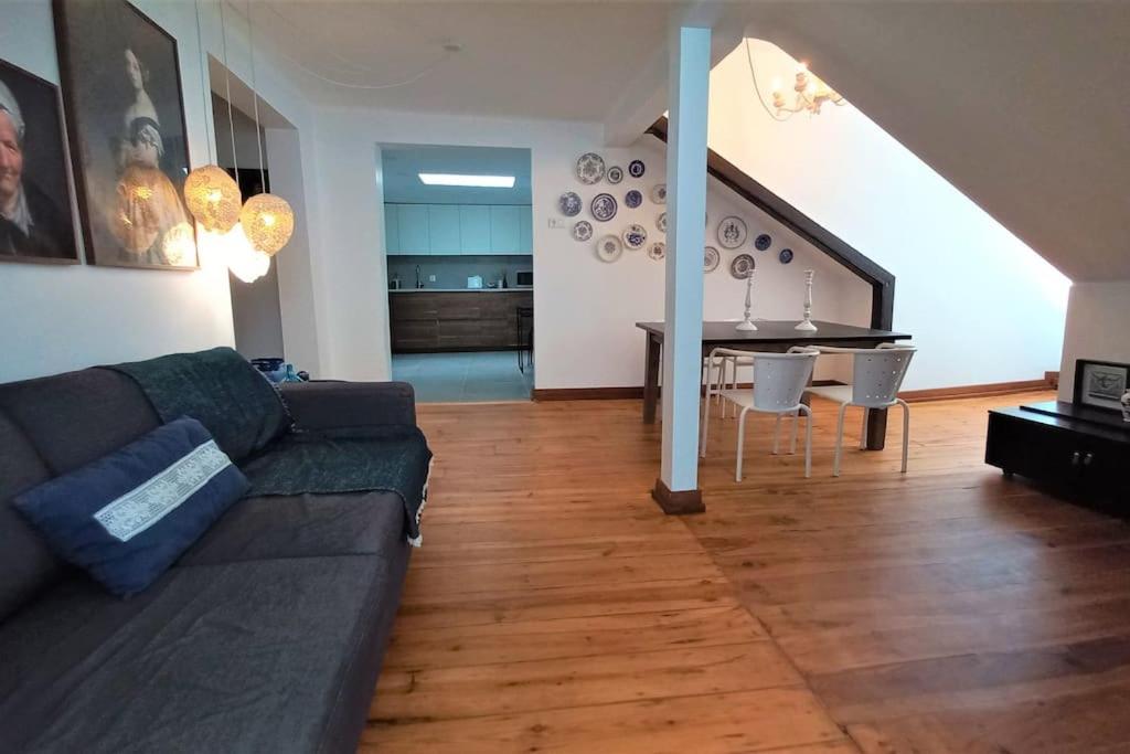 Best location Spacious charming 2 rooms Great Views