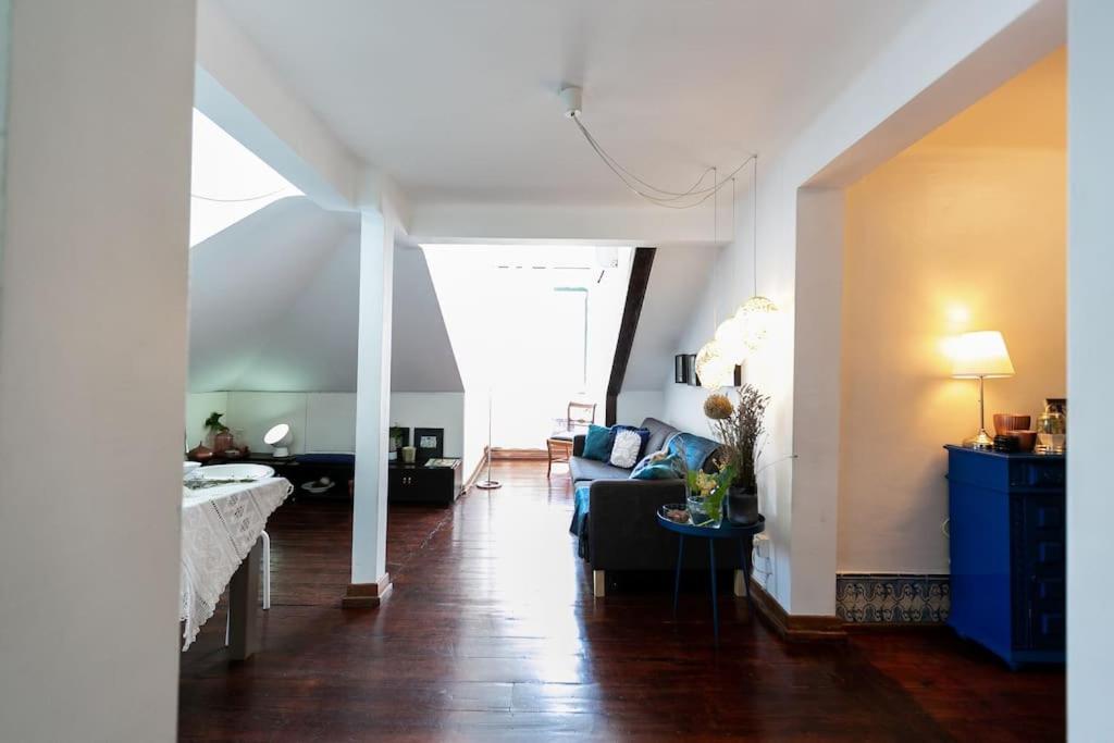 Best location Spacious charming 2 rooms Great Views