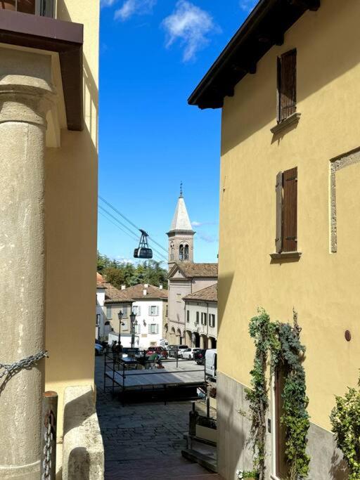 Palazzo Pia rooms view 4