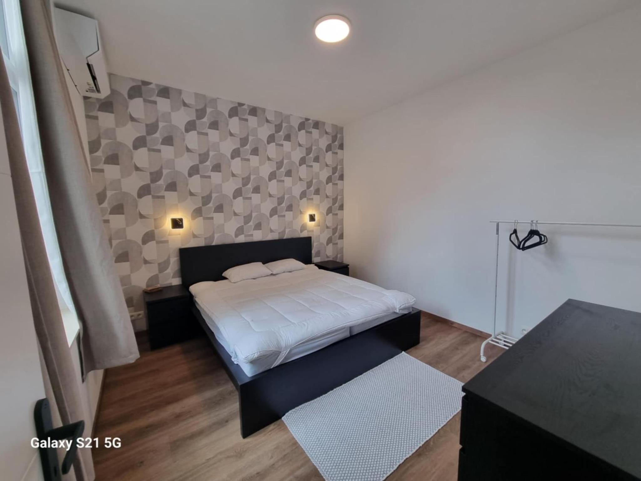 Welcome-Renovated & Air-Conditioned