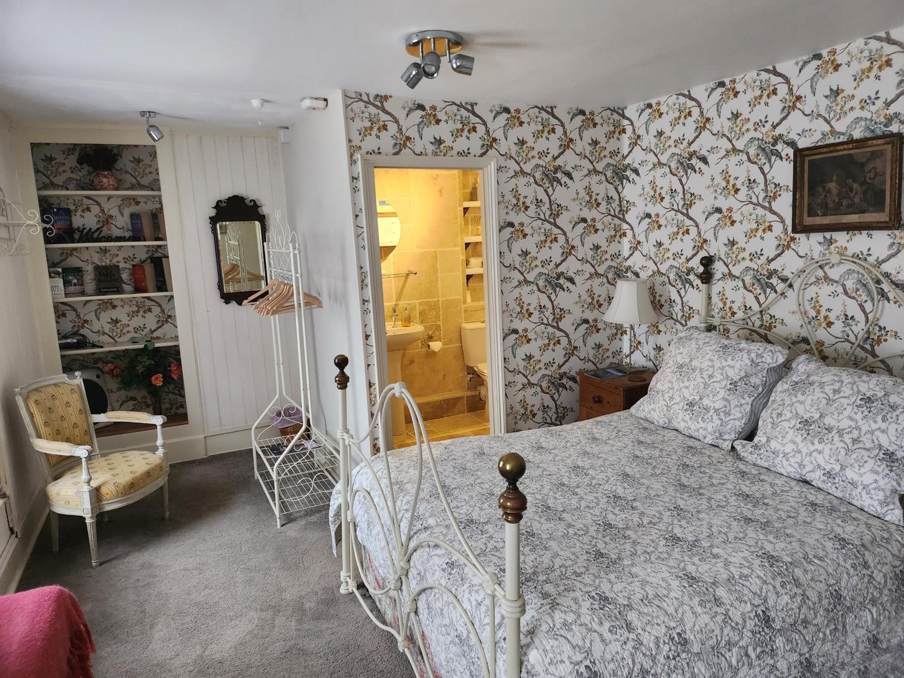 Anzac Street B&B