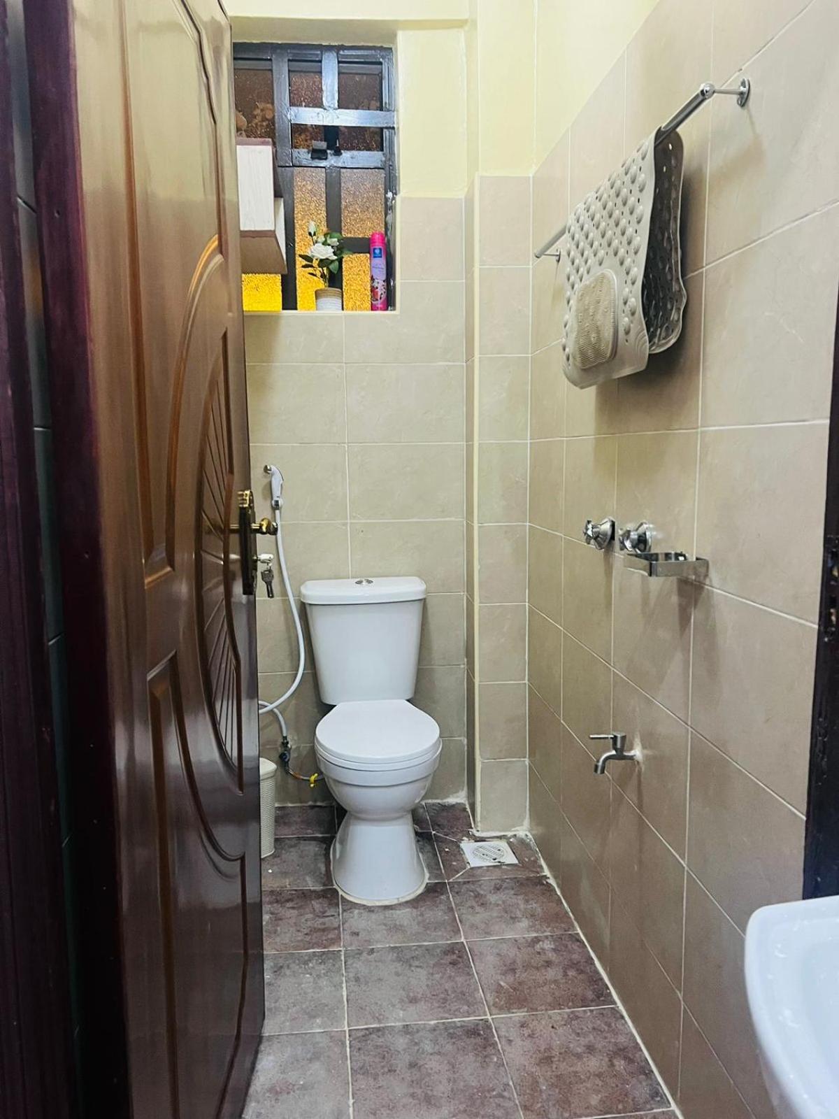 Jay Homes - Naiva Heights Master Ensuite Apartments view 5