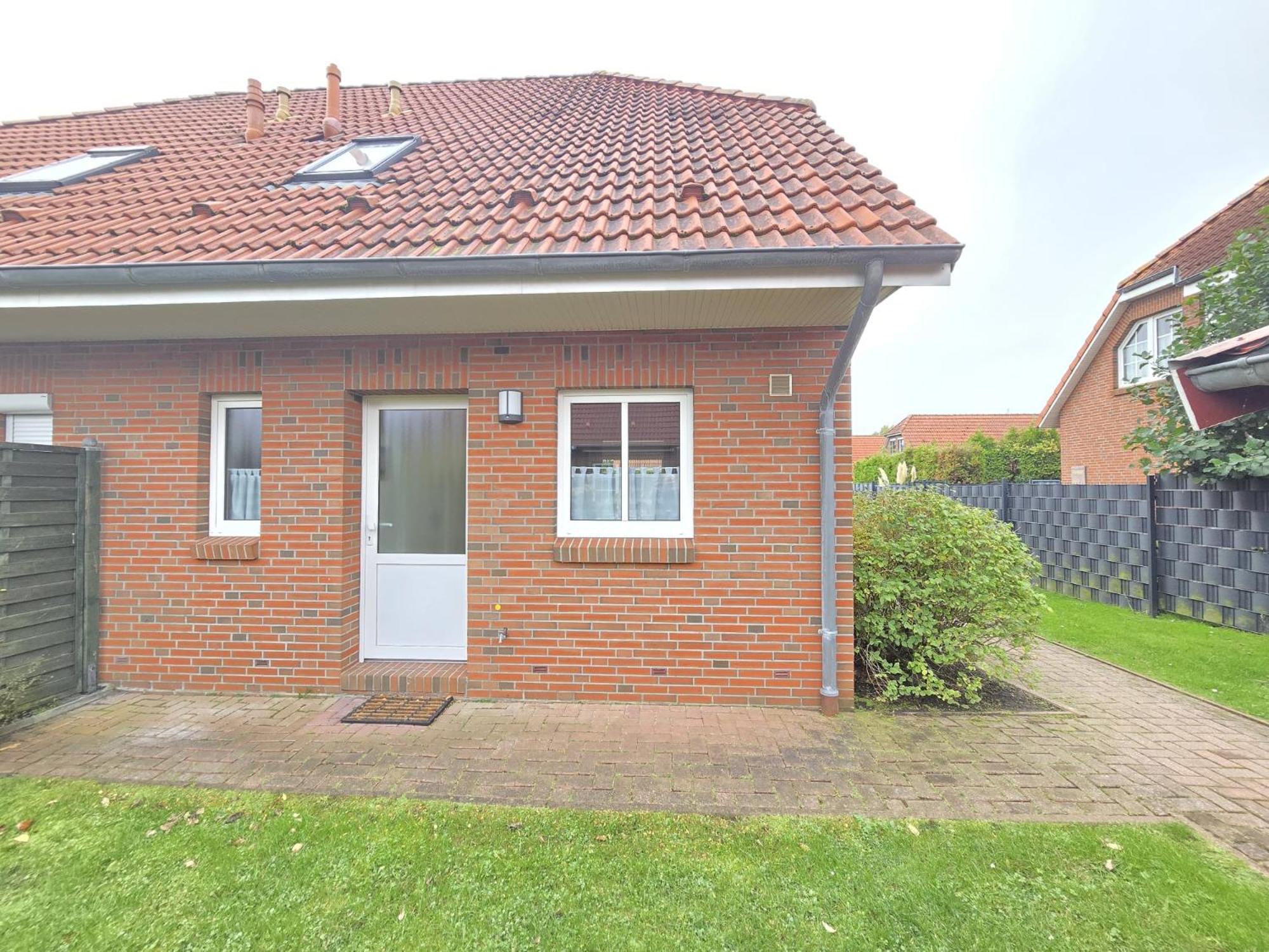 Ferienhaus Heimathafen zentral in Neßmersiel eingezäunt, Hund Willkommen