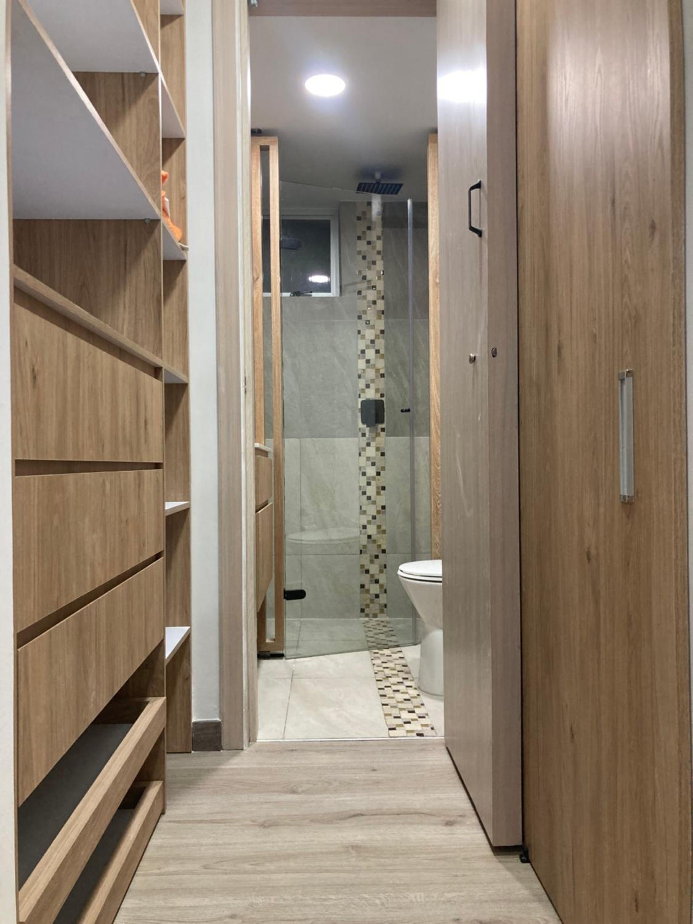 Apartamento 3 hab con parqueadero - Primer piso con piscina, ideal estancias largas y clínicas