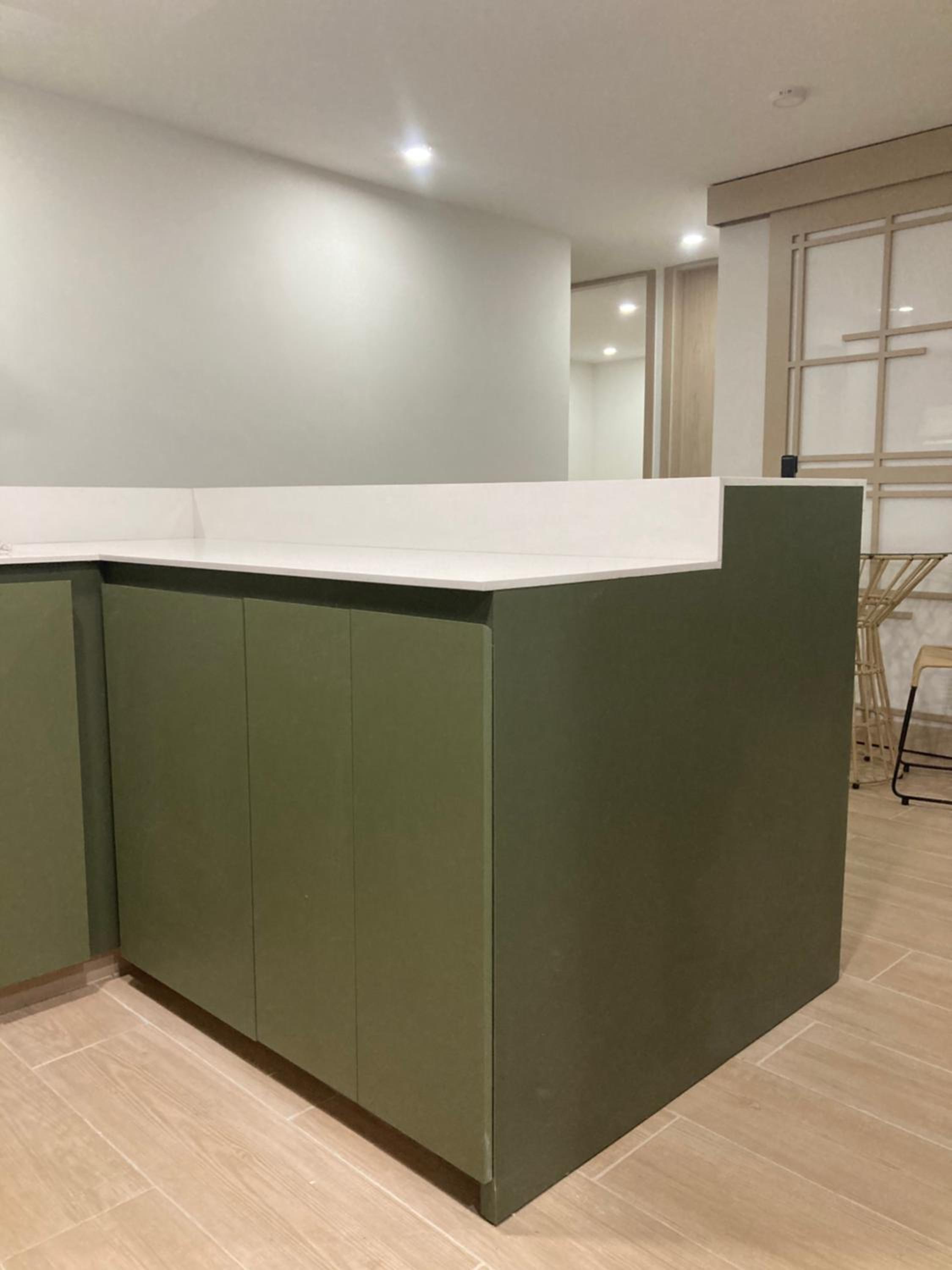 Apartamento 3 hab con parqueadero - Primer piso con piscina, ideal estancias largas y clínicas