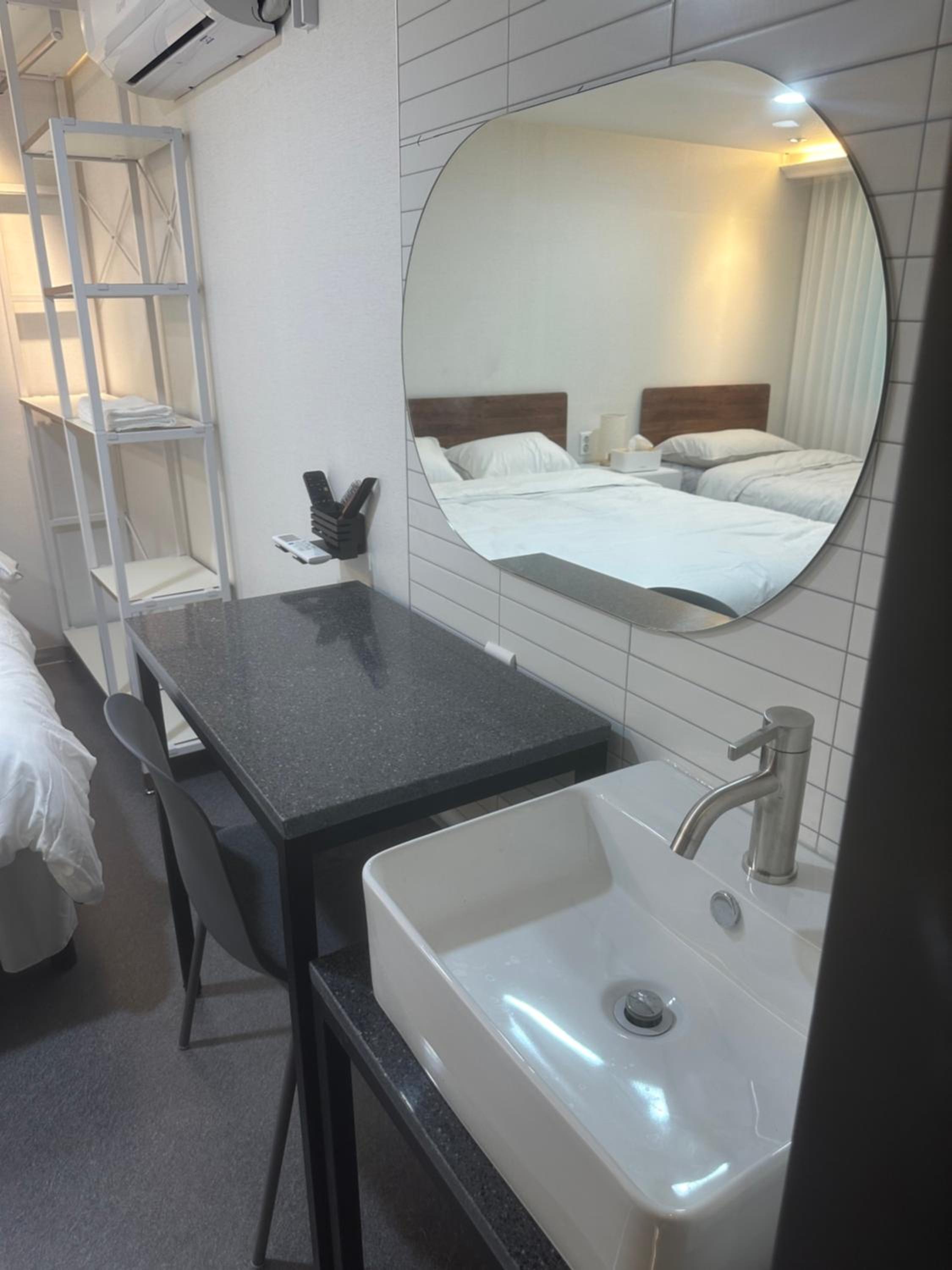hotel room