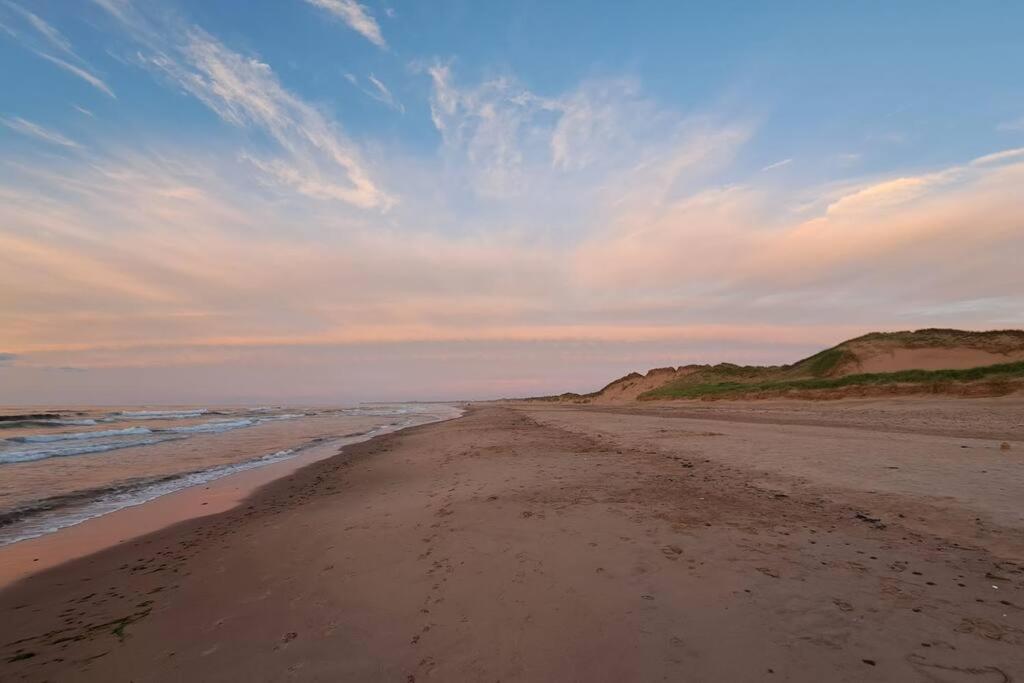 Hidden Dunes Coastal Cottage