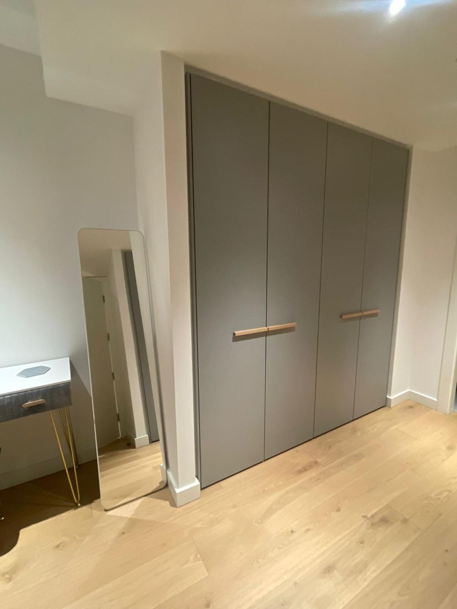 Spacious 2 bed 2 bath Battersea Powerstation Apartment view 5