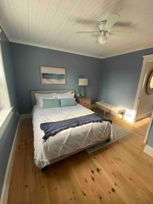 Hidden Dunes Coastal Cottage