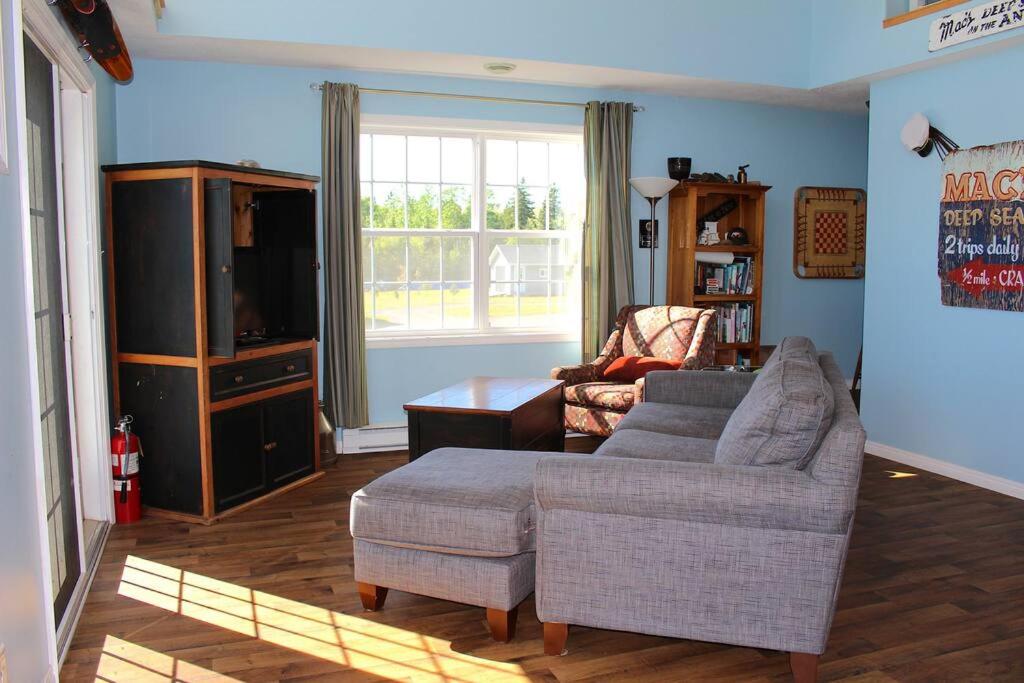 Kayes Cottage - water view
