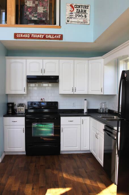 Kayes Cottage - water view