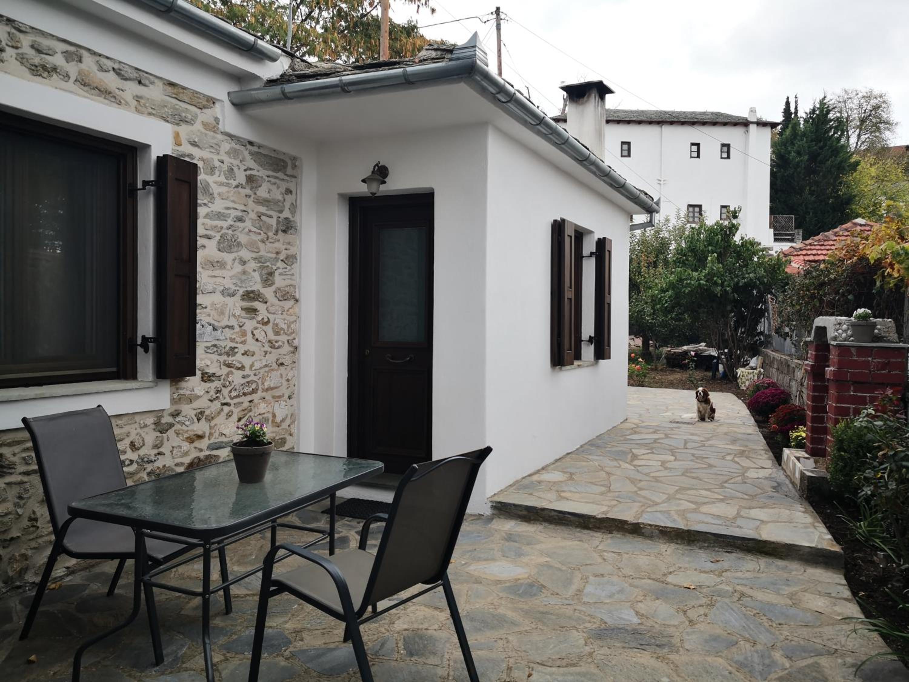 Effrosini Stonehouse center Portaria view 2