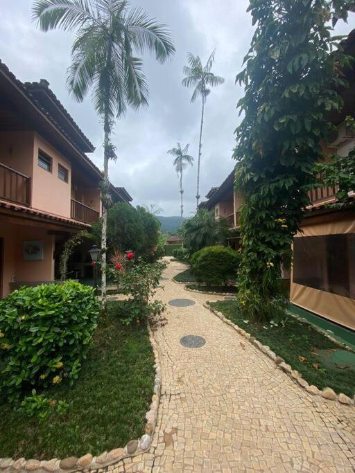 Casa em Praia de Tabatinga Ubatuba Caragua