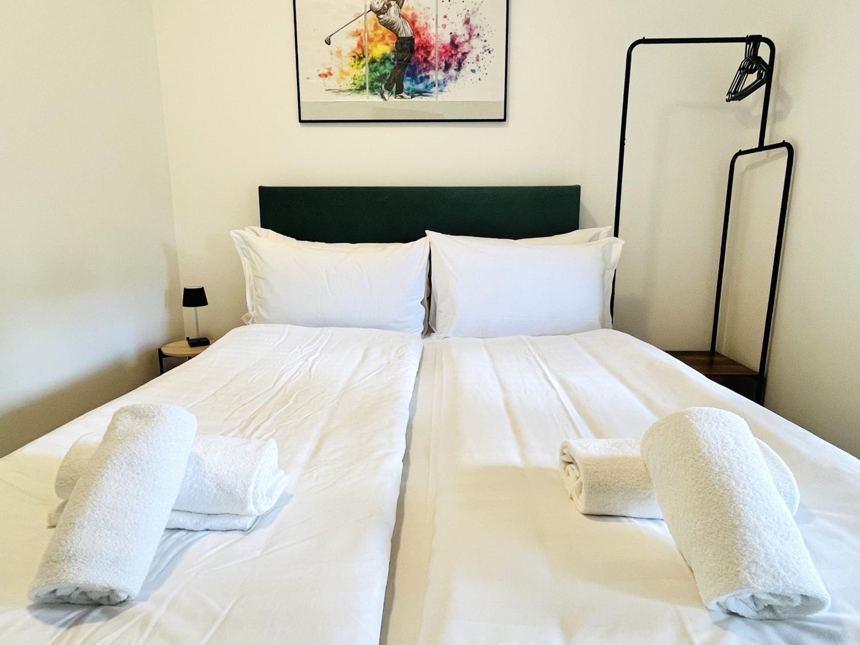 GuestHouse Magliaso Golf Station by LR - self check in