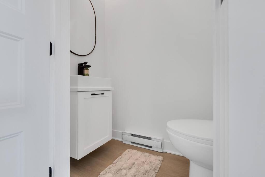 Dream Home Retreat with Spa - 2