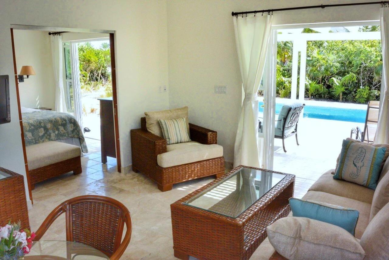 Esencia Cottage