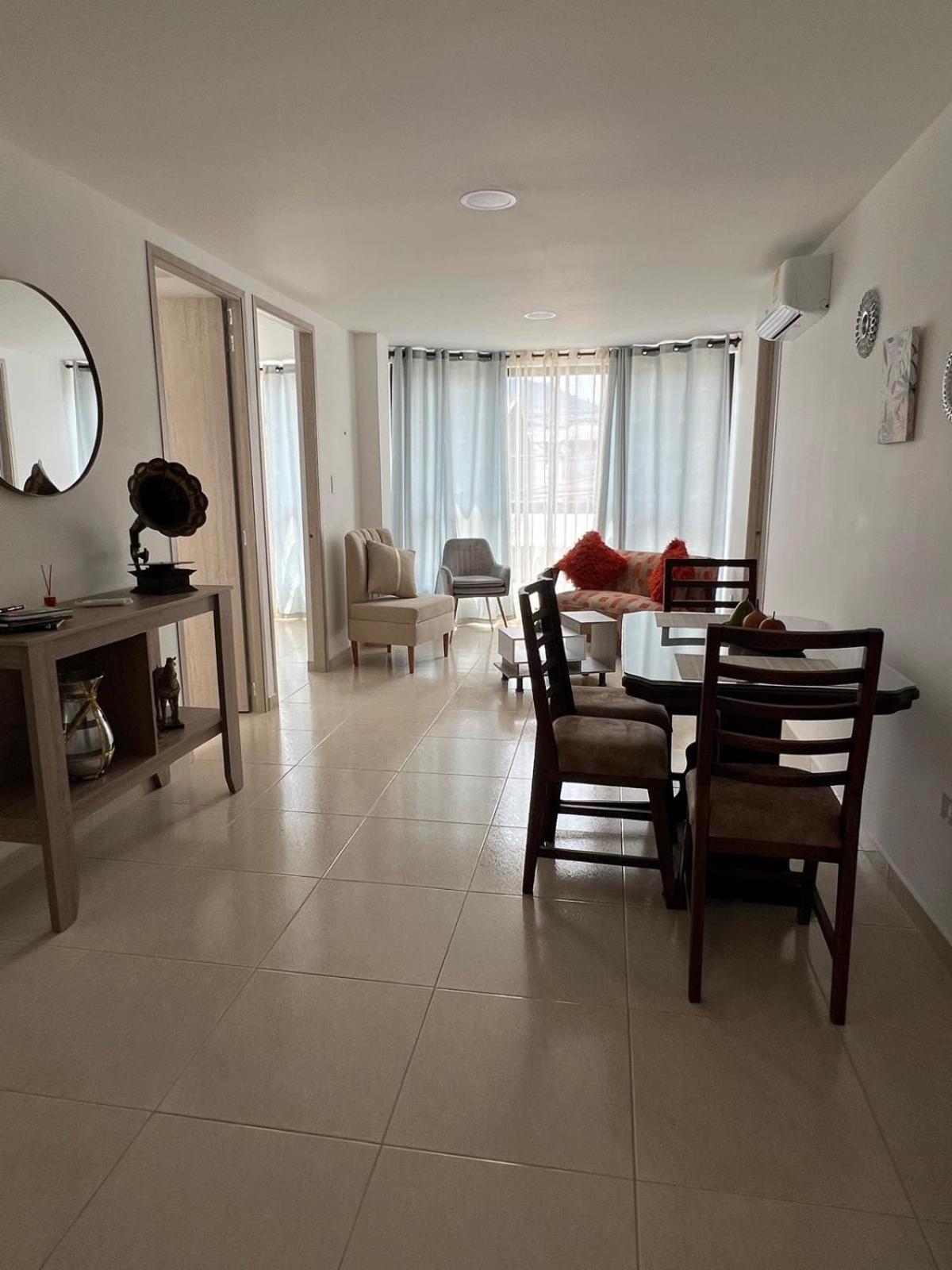 La Ma' Suites