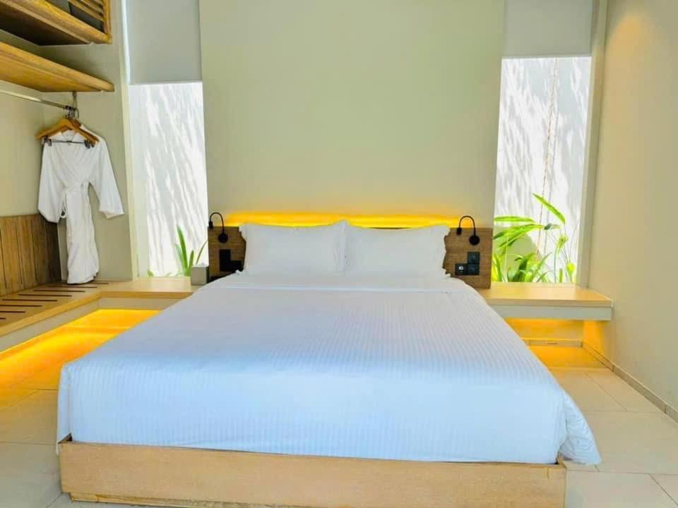 The Blue Sea Wyndham PQ 2 BR view 2