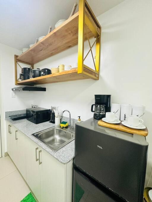 R'Holistay Cool Suites Tagaytay near SKYRANCH view 5