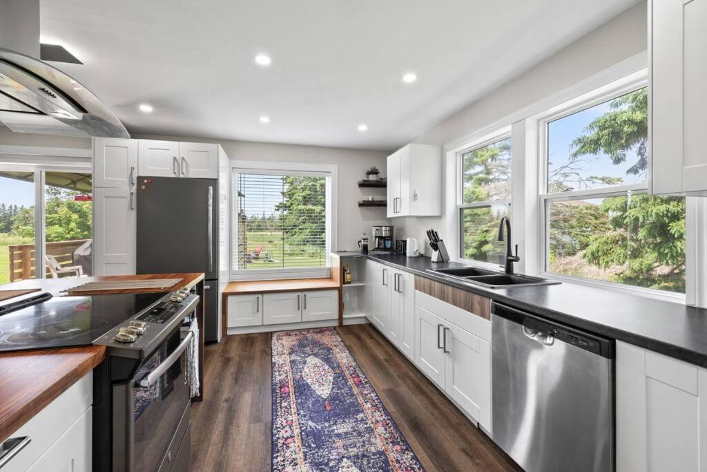 North Shore Coastal Retreat