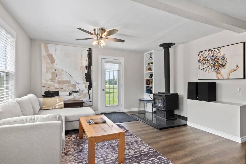 North Shore Coastal Retreat