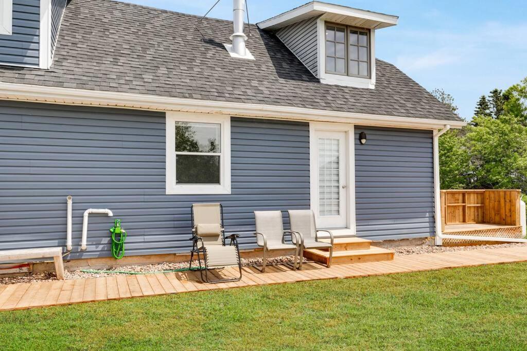 North Shore Coastal Retreat