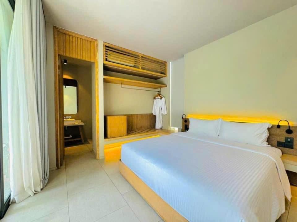 The Blue Sea Wyndham PQ 2 BR view 5