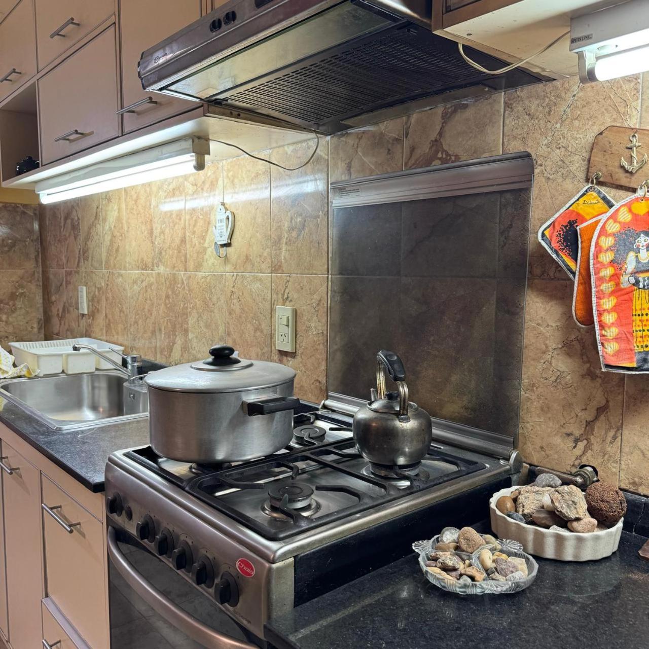 Gran casa cerca de la Costanera