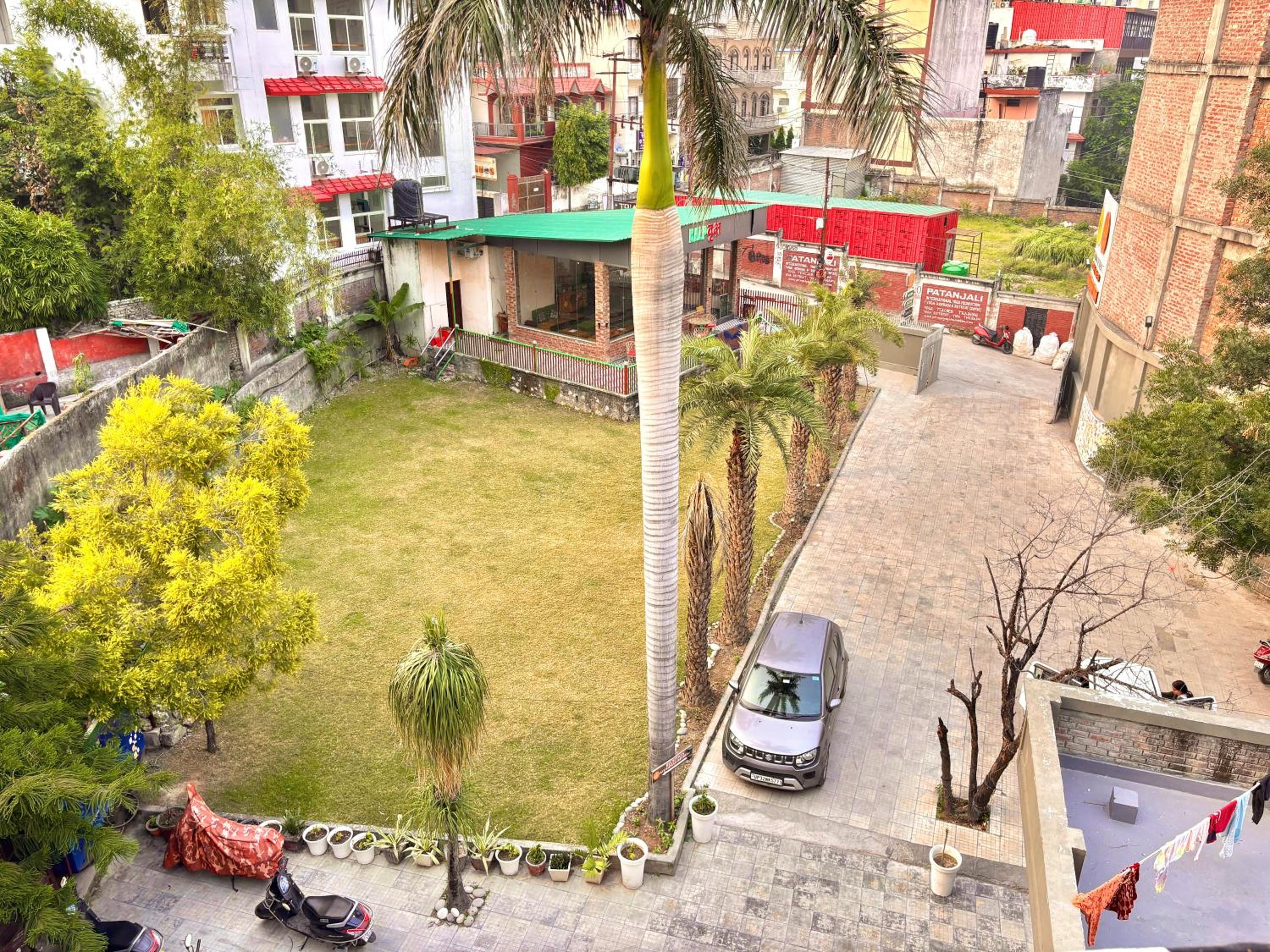 Sailani Lostels