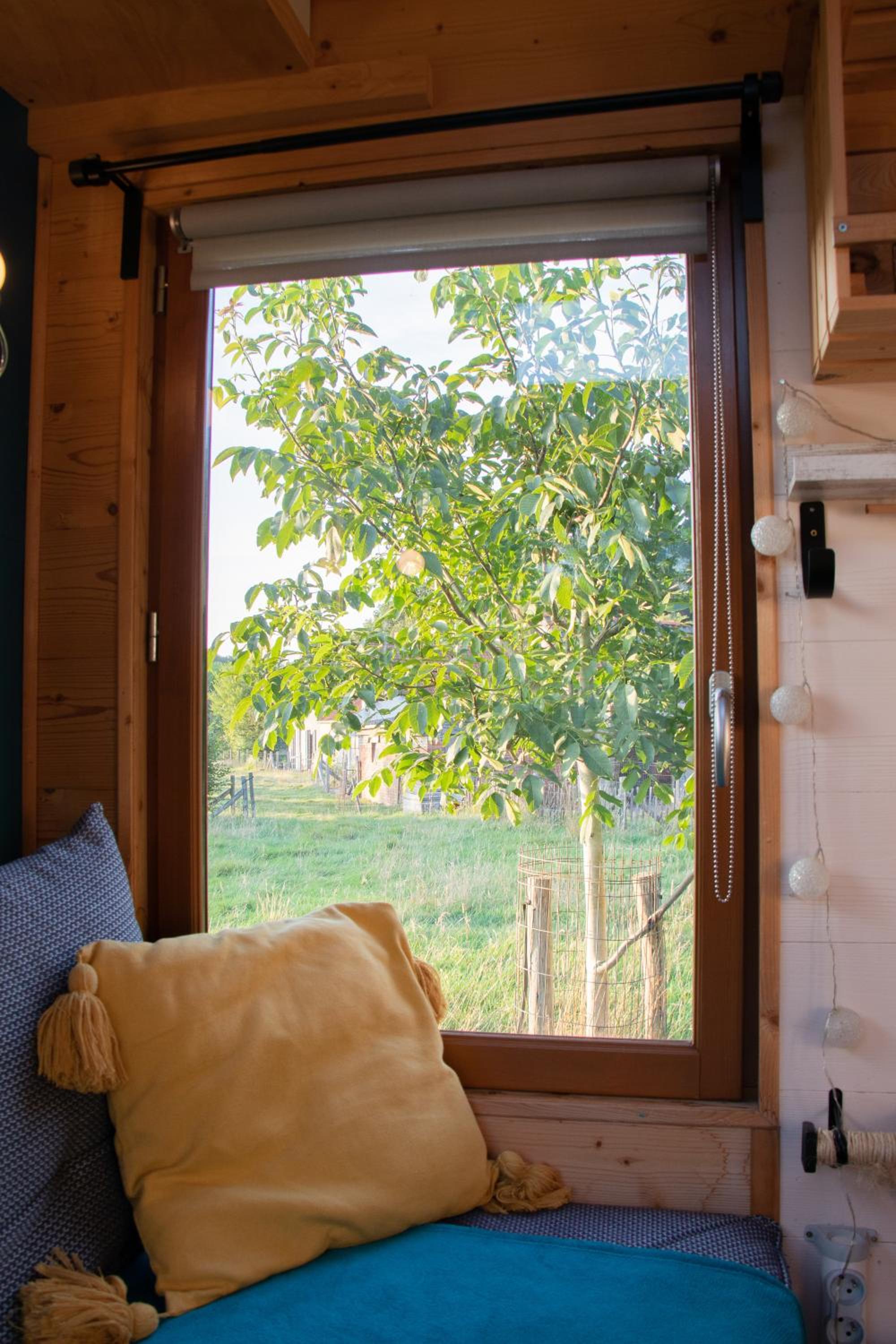 Tiny House in the Nature of Bruges