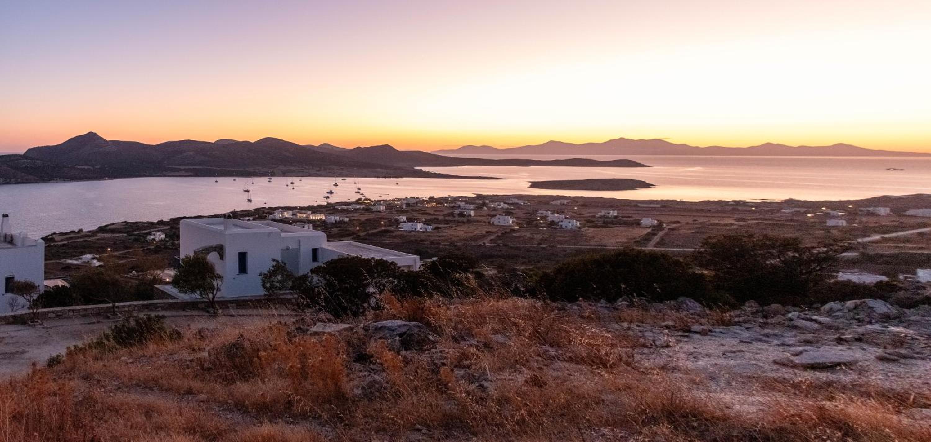 Hotel Deja Blue Villa 1 - Image 1