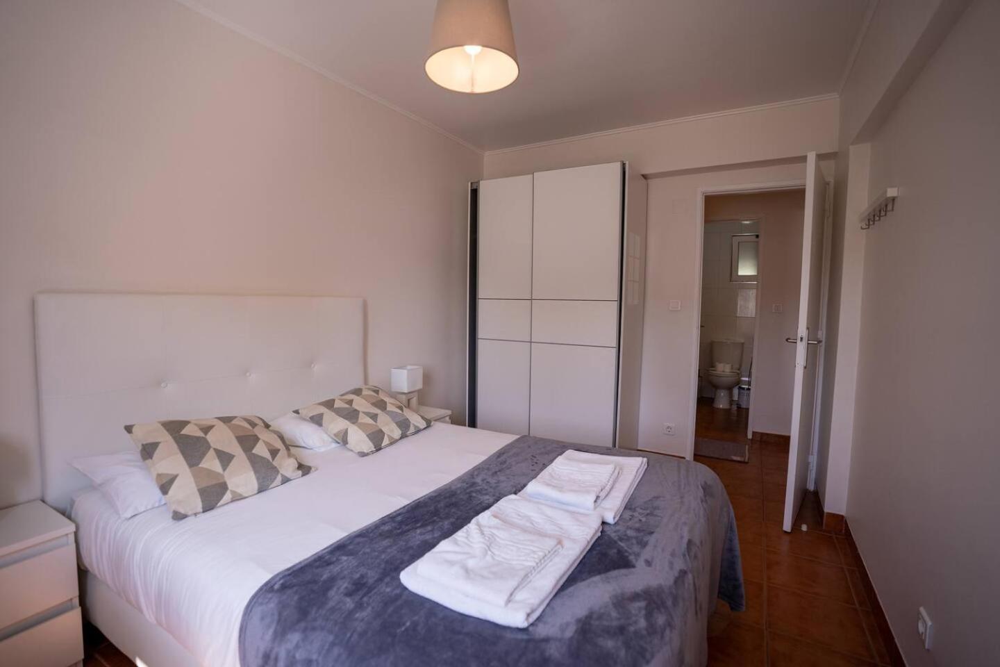 Cozy And Quiet 3-bedroom Flat view 3