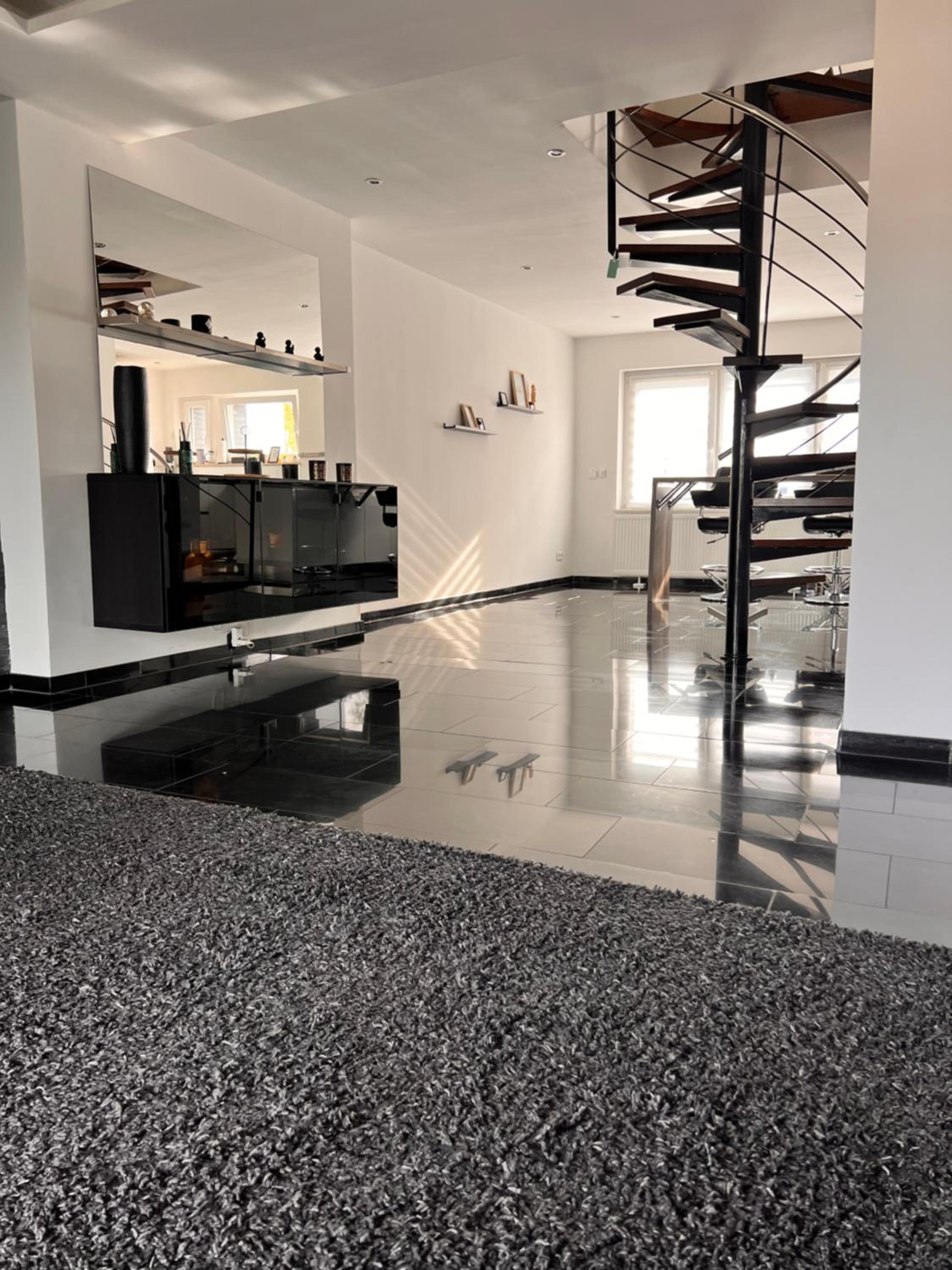 Moderne Maisonette Wohnung
