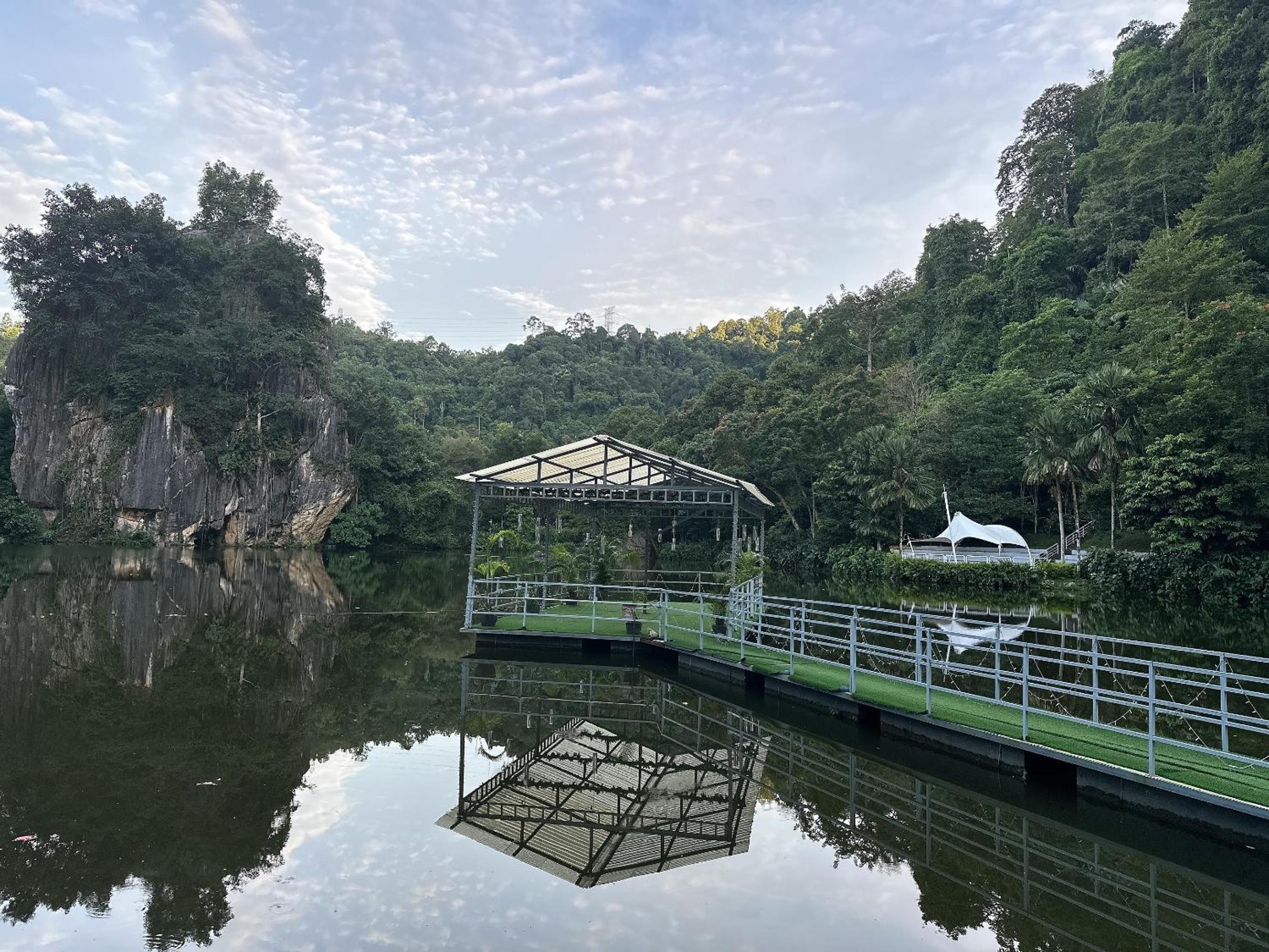 Ipoh lakeside Suite Ipoh 4pax photo 3