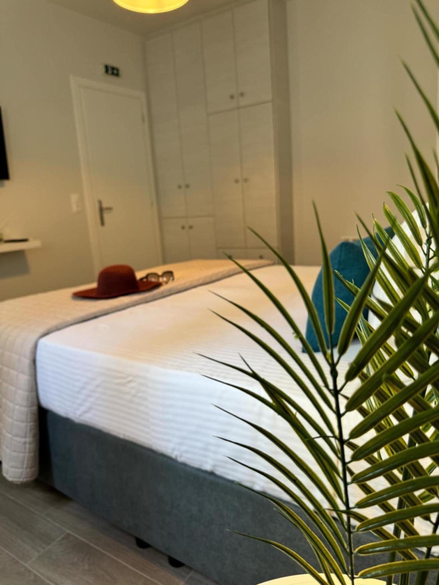 Kyveli LuxuryRooms