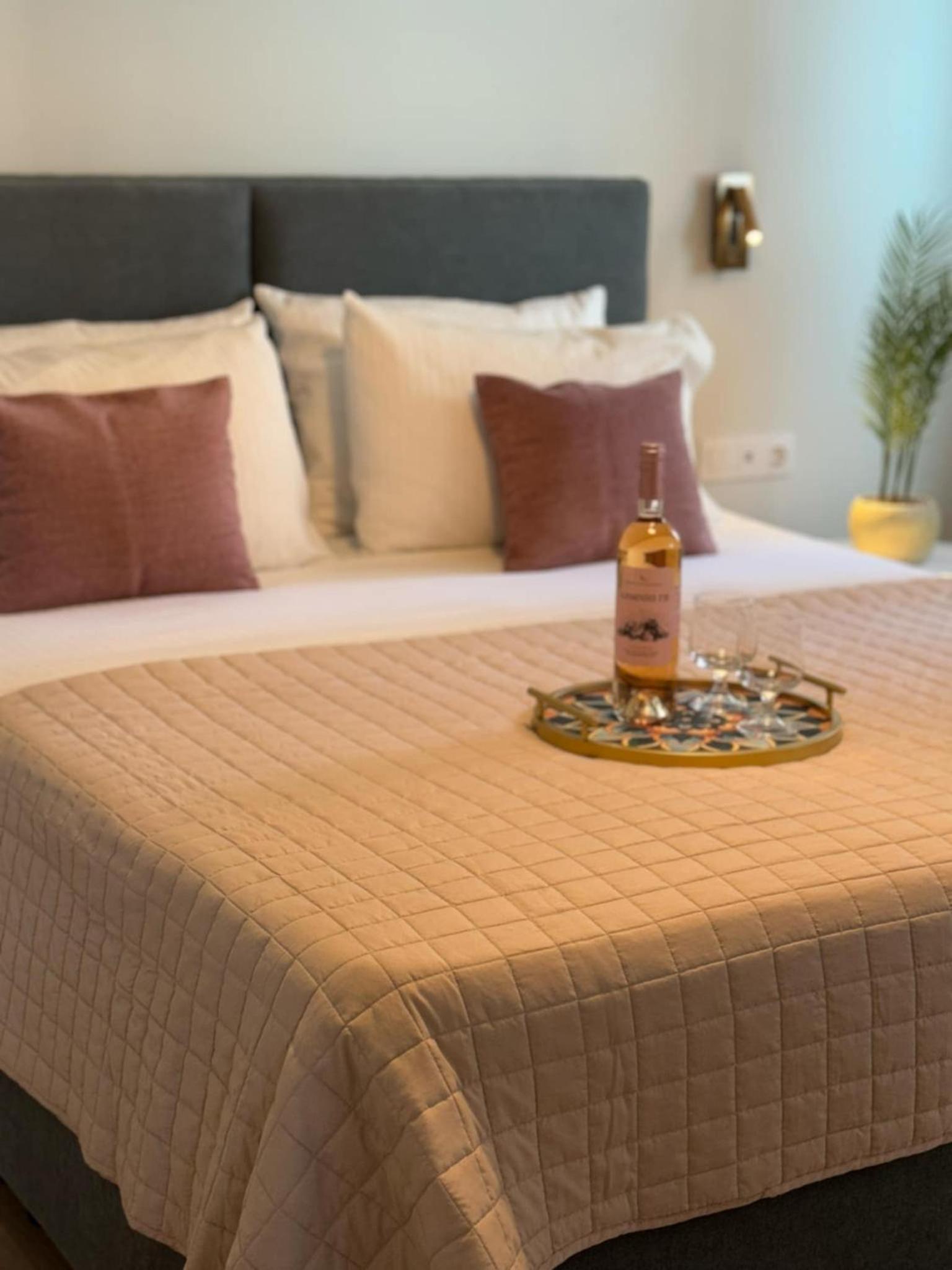 Kyveli LuxuryRooms