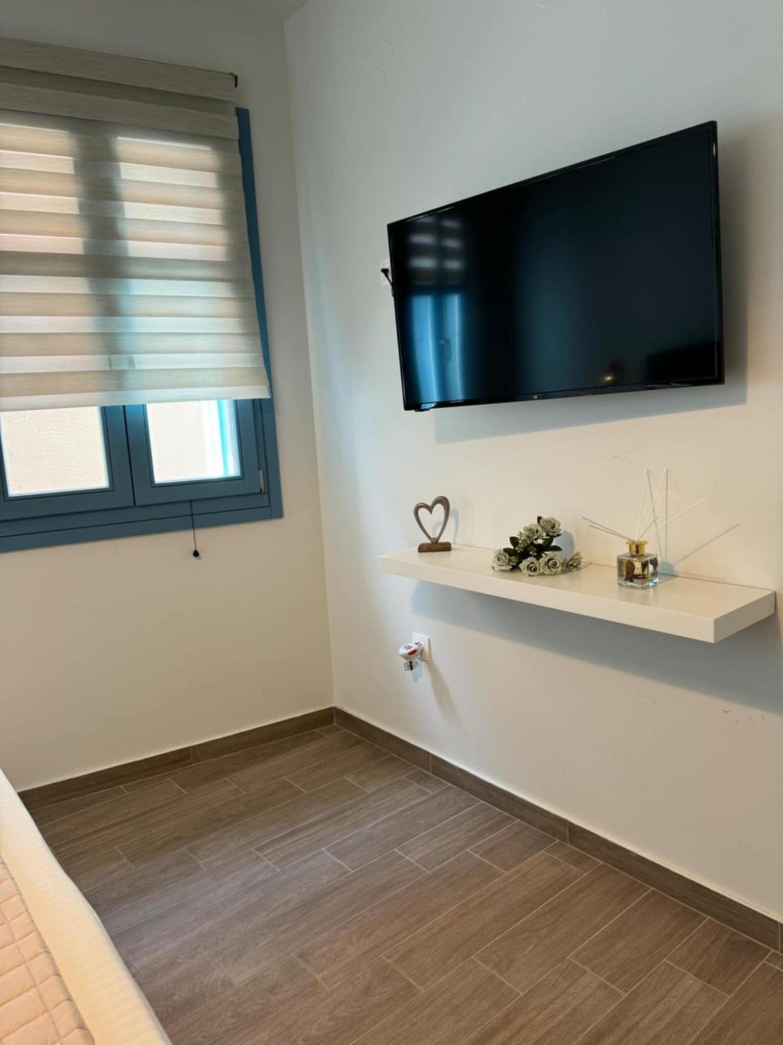 Kyveli LuxuryRooms